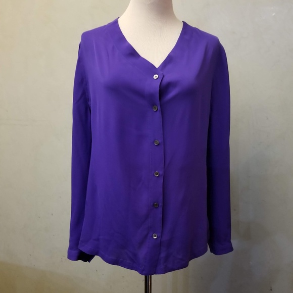 SOLD *** Halston Heritage purple top (G18) - Picture 2 of 8